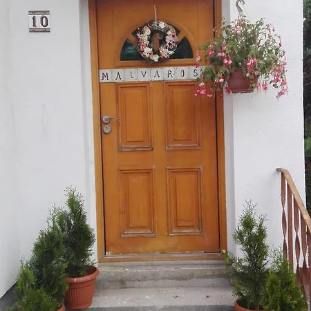 Malvarosa Apartment